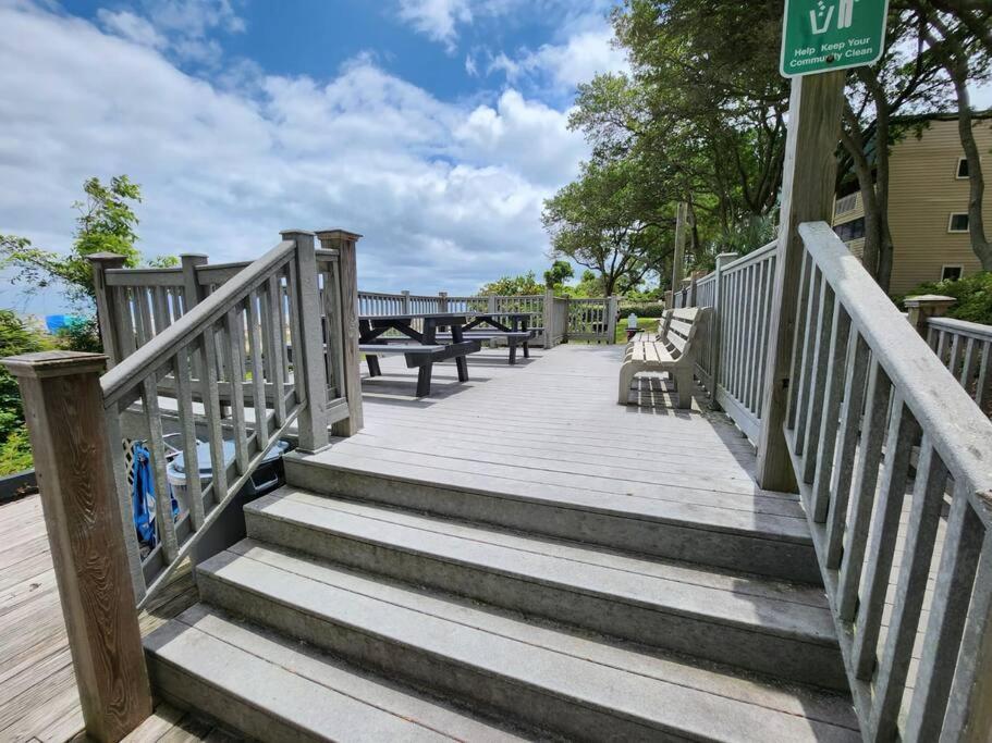 Classy & Comfortable Condo! Hilton Head Island Exterior photo